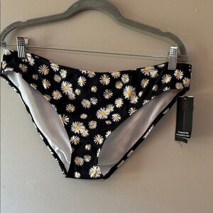 No Boundaries Black Daisy Swim Bottoms Size XL (15/17) NWT
